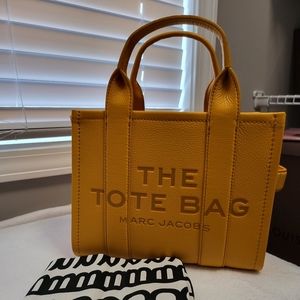 Marc Jacobs mini leather tote bag